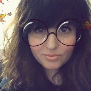 Meet your Posher, Annie